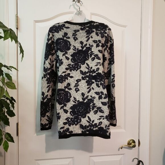 Palette Sweater - Picture 4 of 5